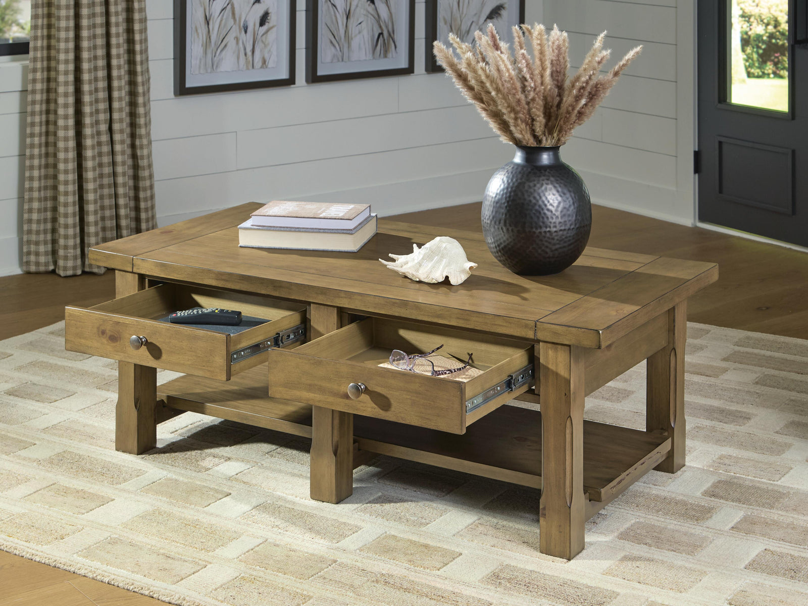 Vandenmore Coffee Table - Medium Brown (T539-SI) - Image 6