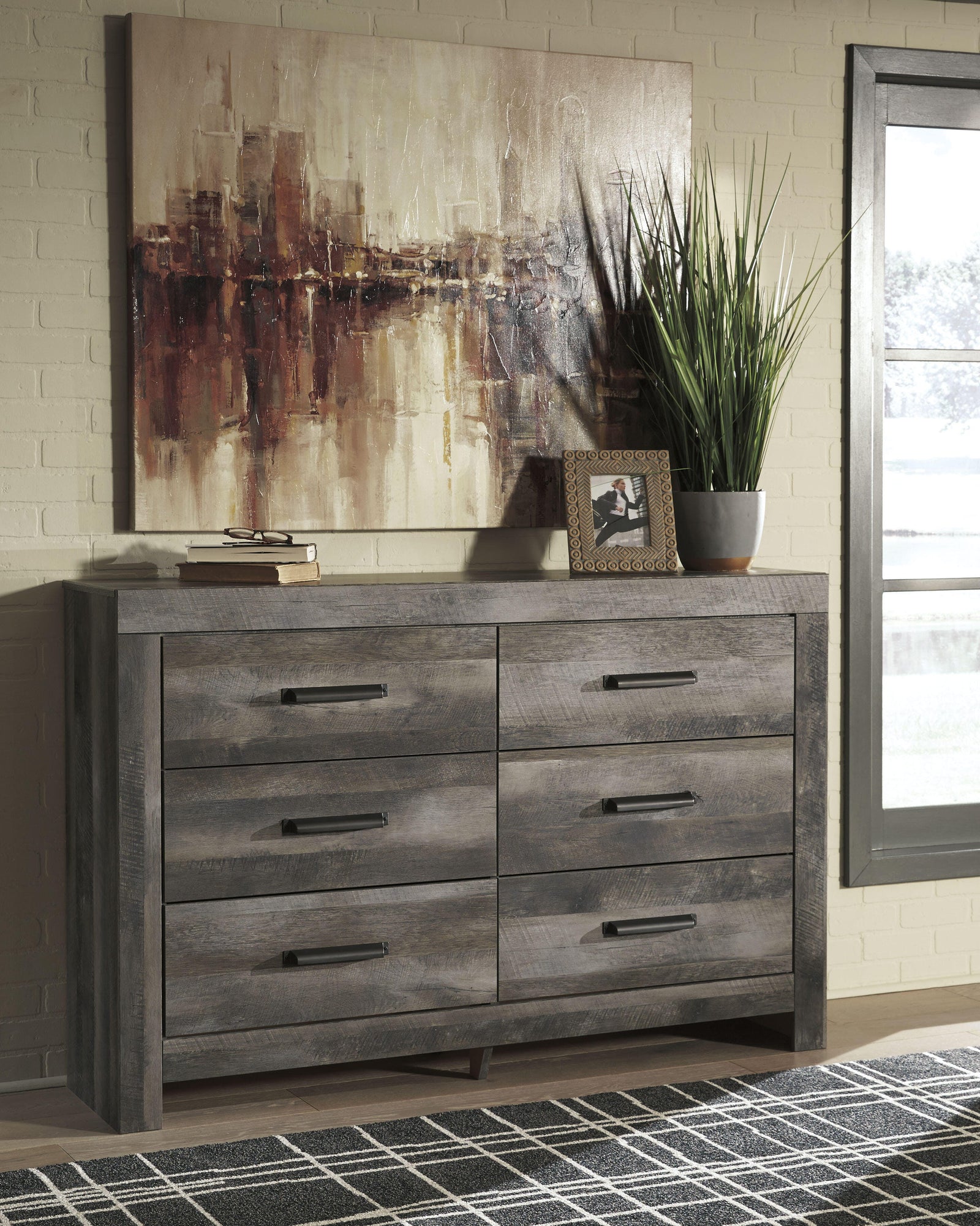 Wynnlow Panel Bed, Dresser and Nightstand - Gray (B440-SI) - Image 8