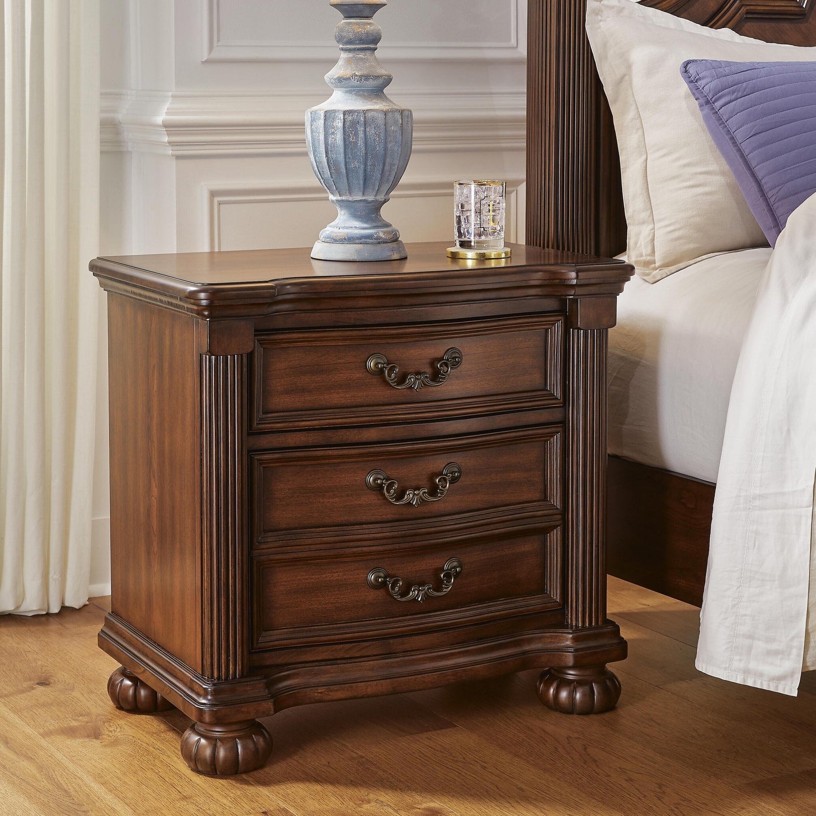 Lavinton Nightstand - Brown (B764-SI) - Image 6