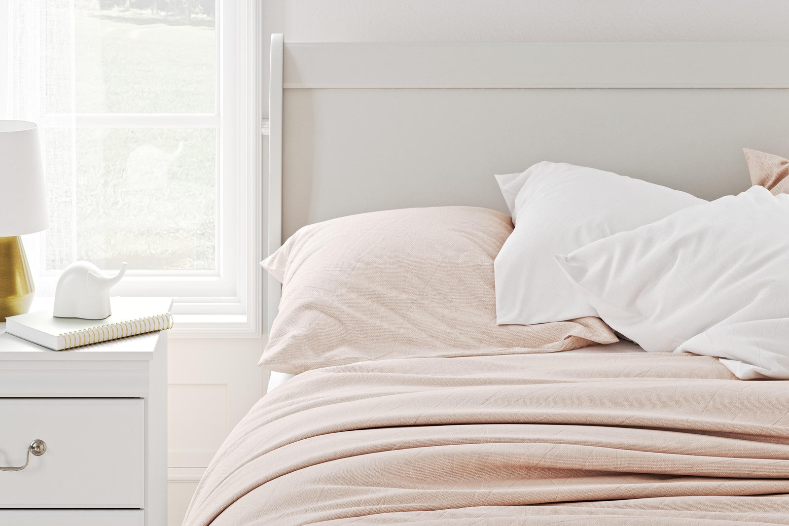 Anarasia Sleigh Headboard - White (B129-SI) - Image 13