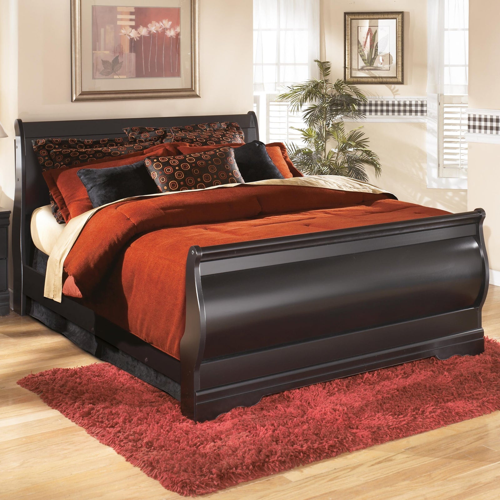 Huey Vineyard Sleigh Bed, Dresser, Mirror, Chest and Nightstand - Black (B128-SI) - Image 9