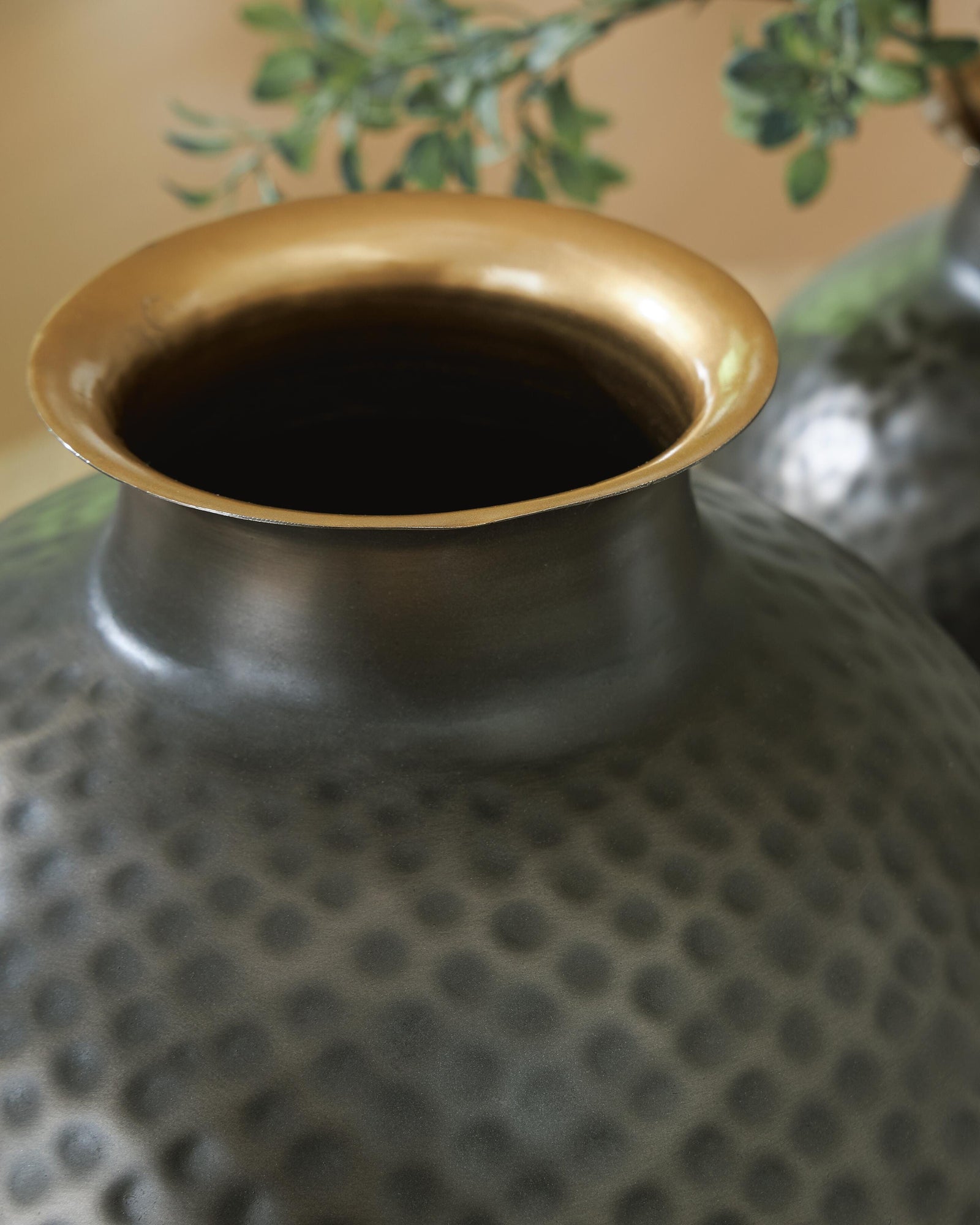 Woody Vase (A2000845-SI) - Image 3
