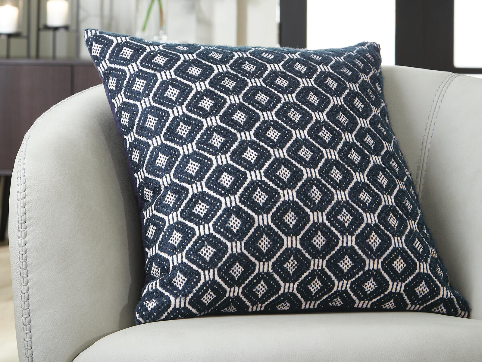 Abra Pillow (Set of 4) (A1001109-SI) - Image 2
