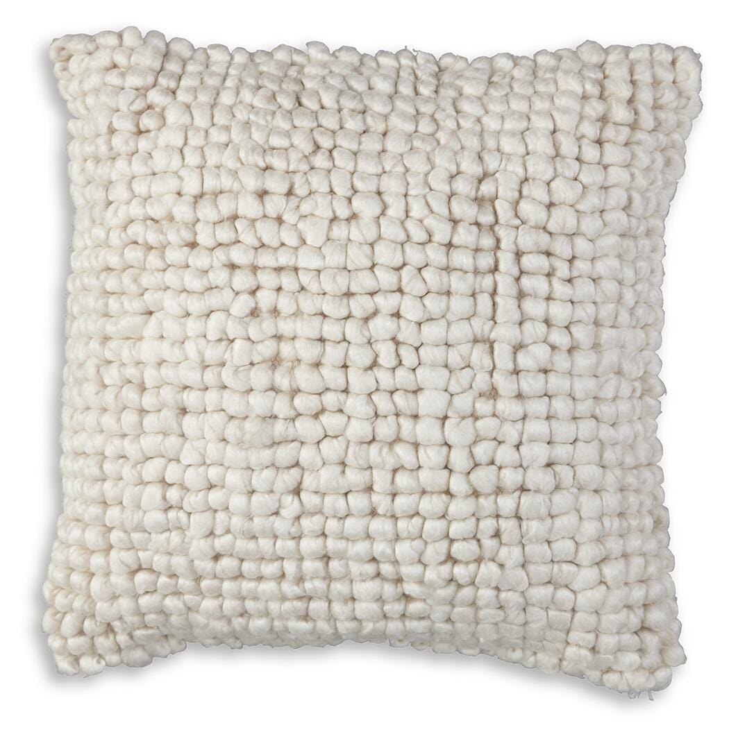 Aavie Pillow (Set of 4) (A1000956-SI)