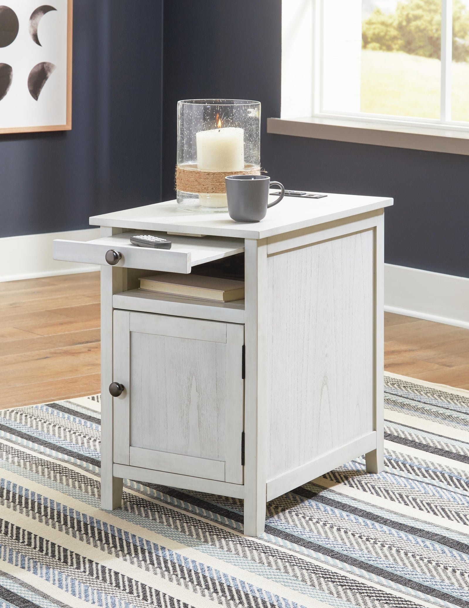 Treytown Chairside End Table - Antique White (T300-SI) - Image 7