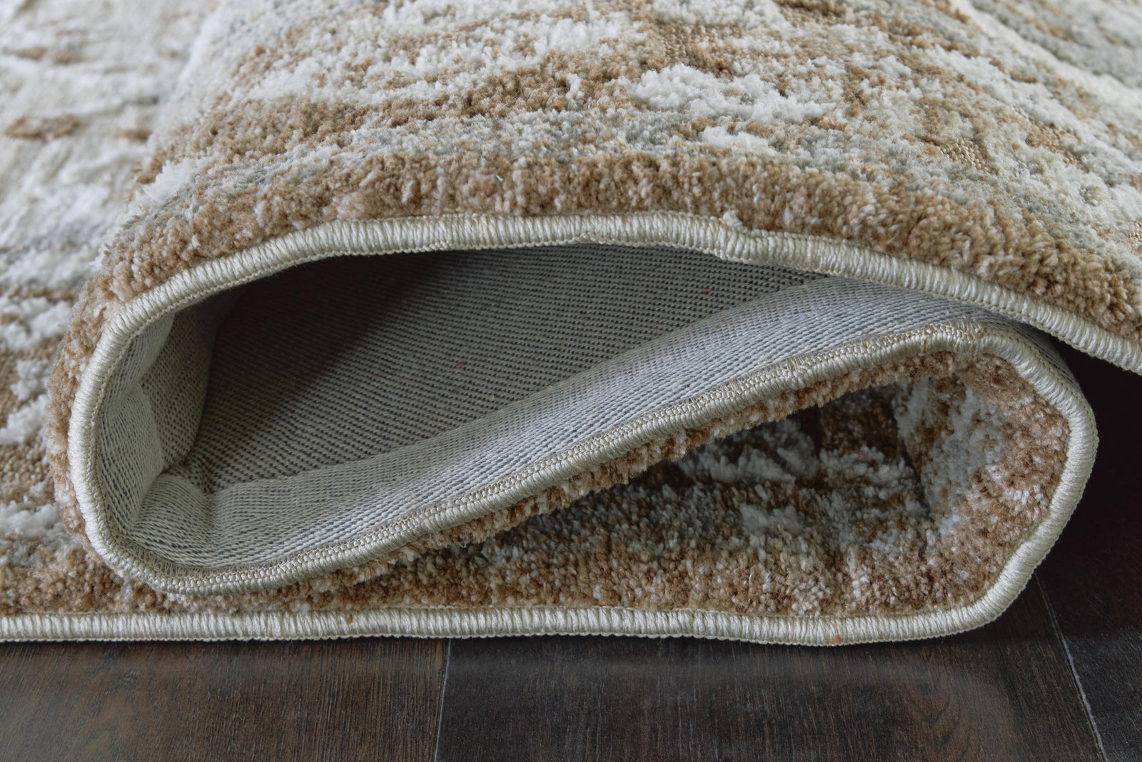 Ainswick Memory Foam Large Rug (R40788-SI) - Image 7