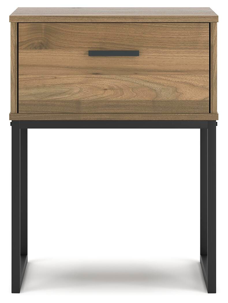 Deanlow Nightstand - Honey (EB1866-SI)