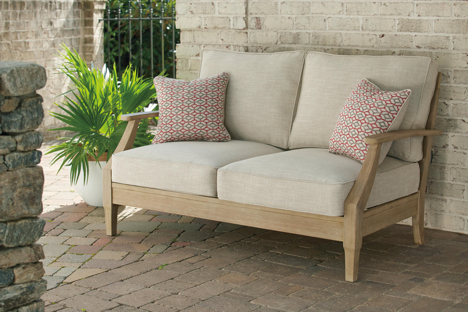 Clare View Right-Arm/Left-Arm Loveseat (P801-SI) - Image 16