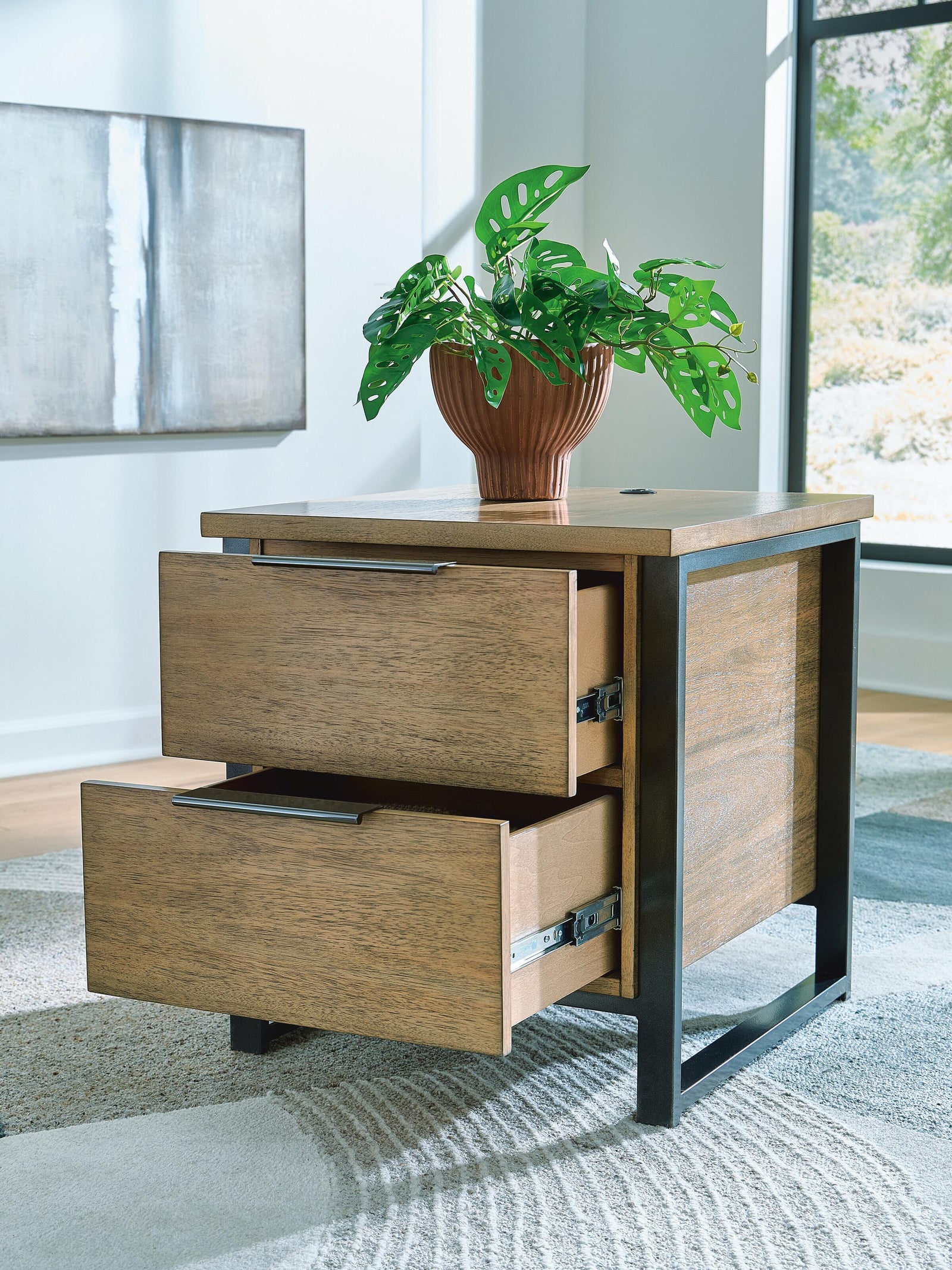 Montia End Table - Light Brown (T602-SI) - Image 6