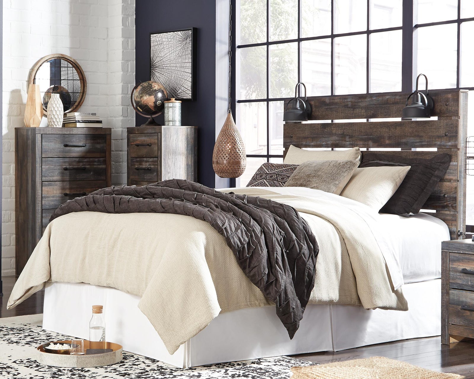 Drystan Panel Headboard - Multi (B211-SI) - Image 11