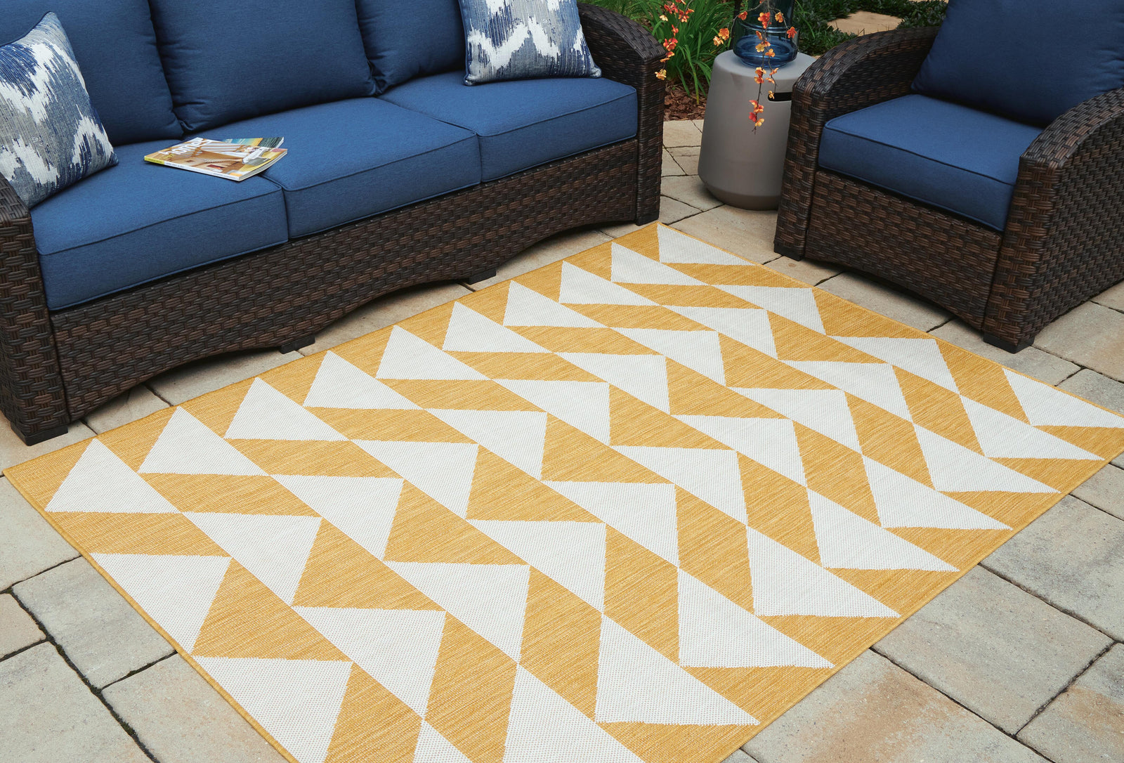 Thomley 5 x 7 Rug (R90006-SI) - Image 2
