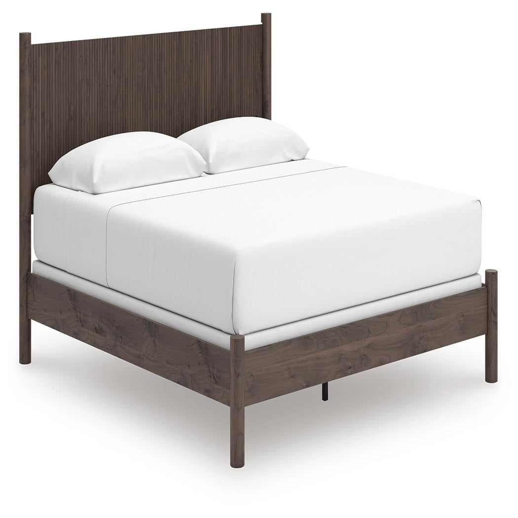 Pamytta King Panel Bed (PCB2614-SI)