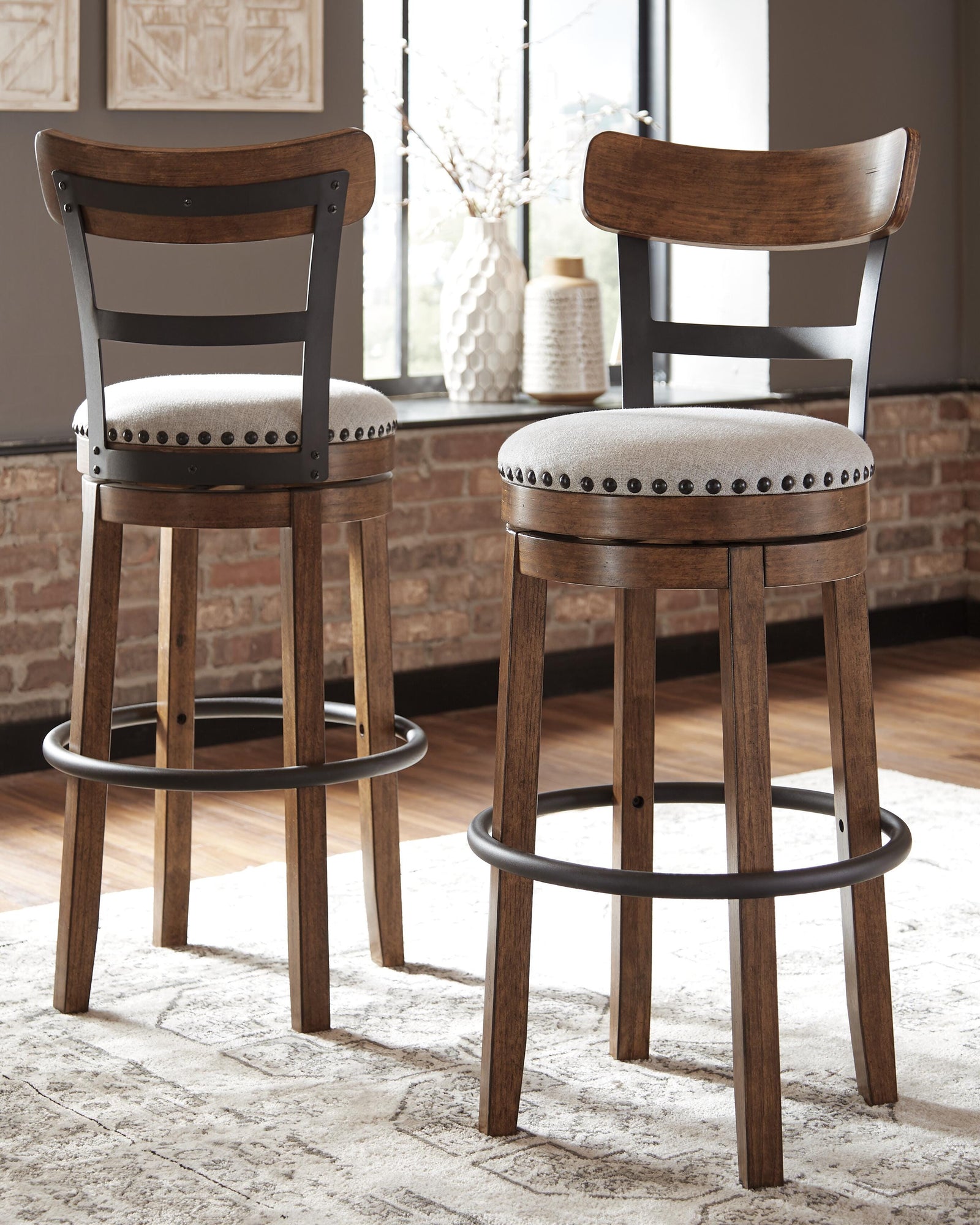 Valebeck Bar Height Bar Stool (D546-SI) - Image 12