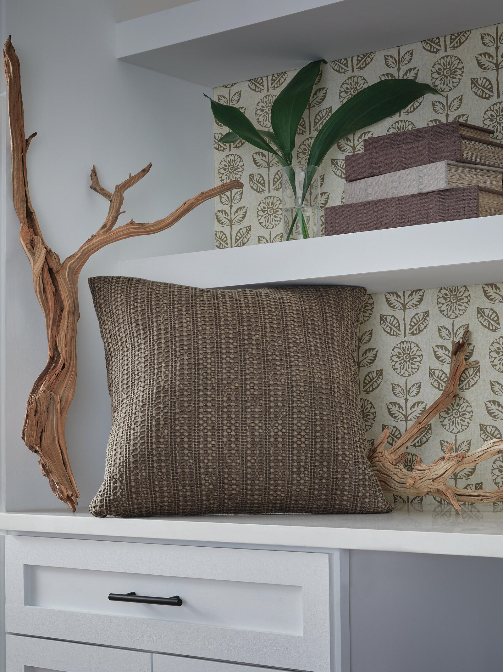 Landcher Pillow (Set of 4) (A1001104-SI) - Image 2