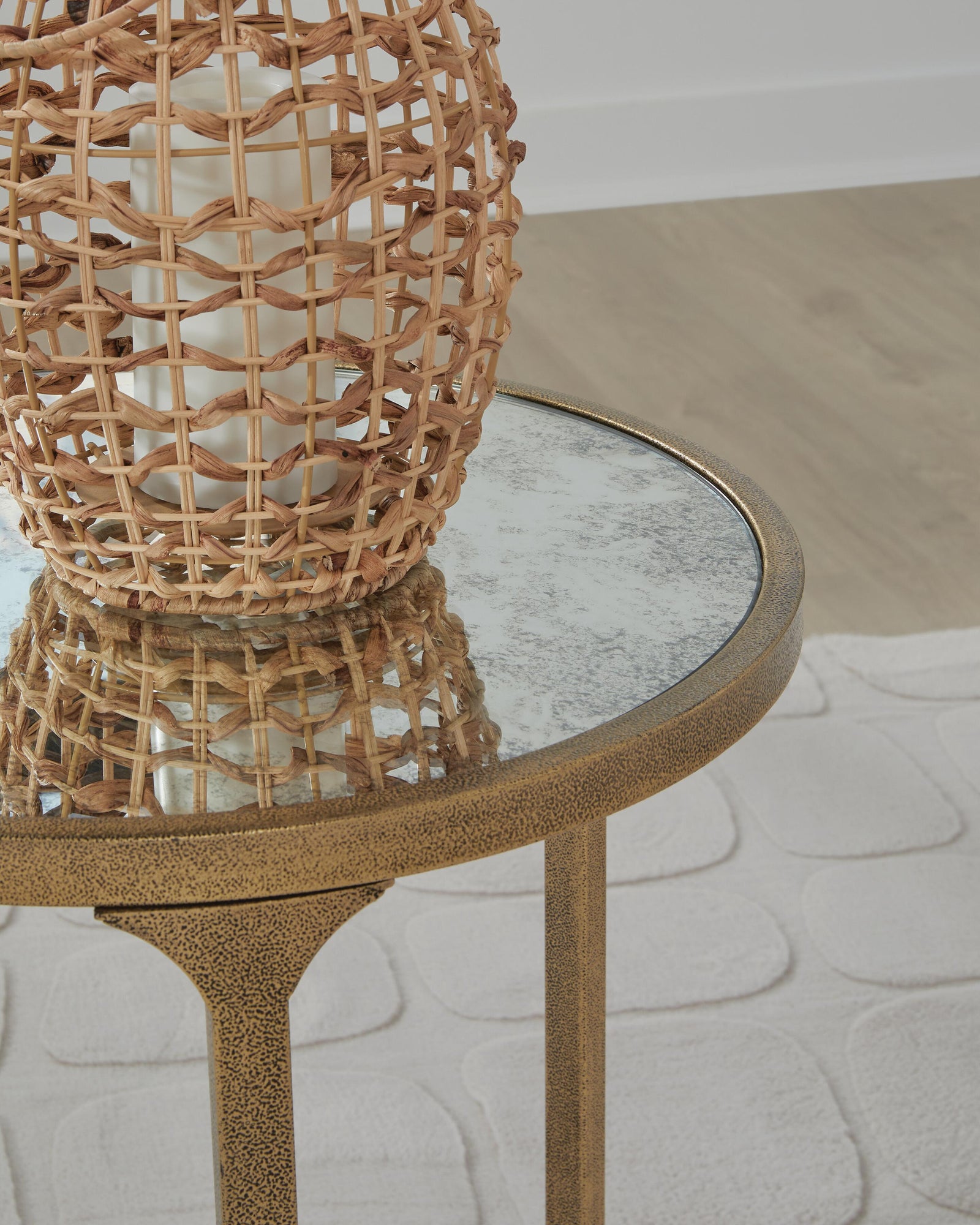 Korajane End Table - Antique Gold (T399-SI) - Image 4