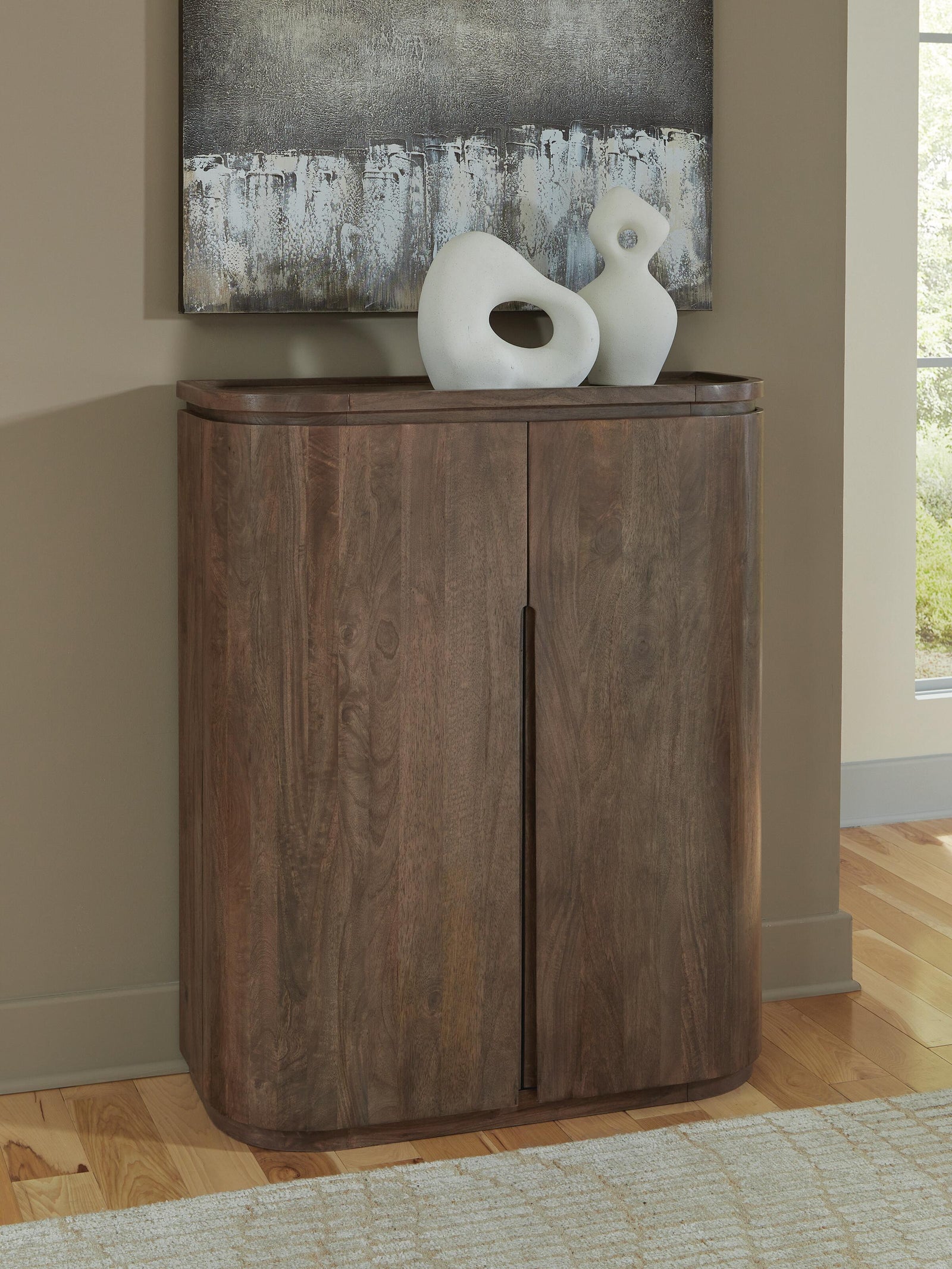 Landermont Bar Cabinet (A4000697-SI) - Image 2