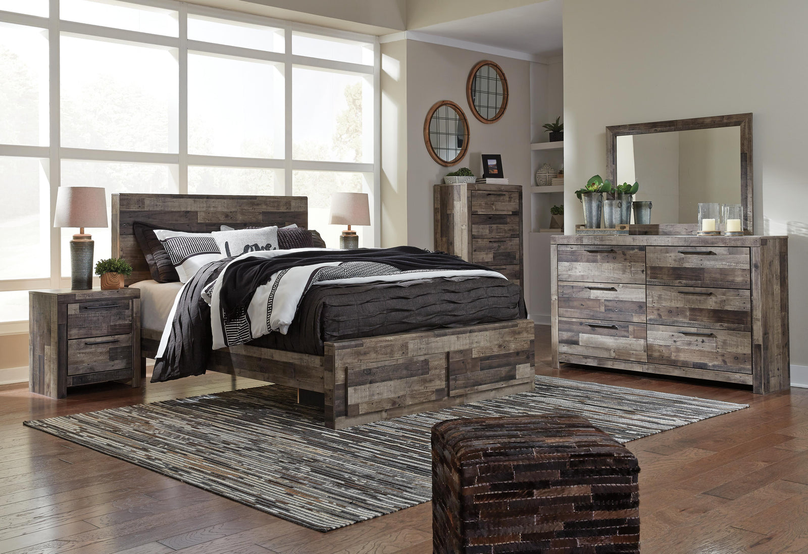 Derekson Panel Bed with 2 Storage Drawers - Multi Gray (B200-SI) - Image 5