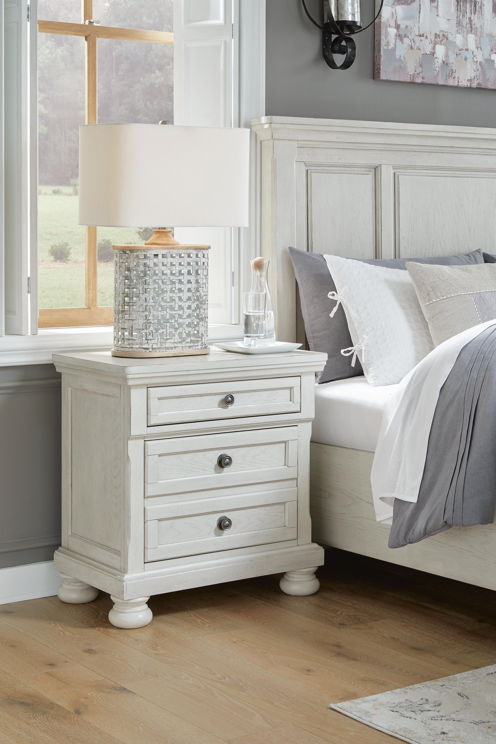 Robbinsdale Panel Storage Bed, Dresser, Chest and 2 Nightstands (B742-SI) - Image 22