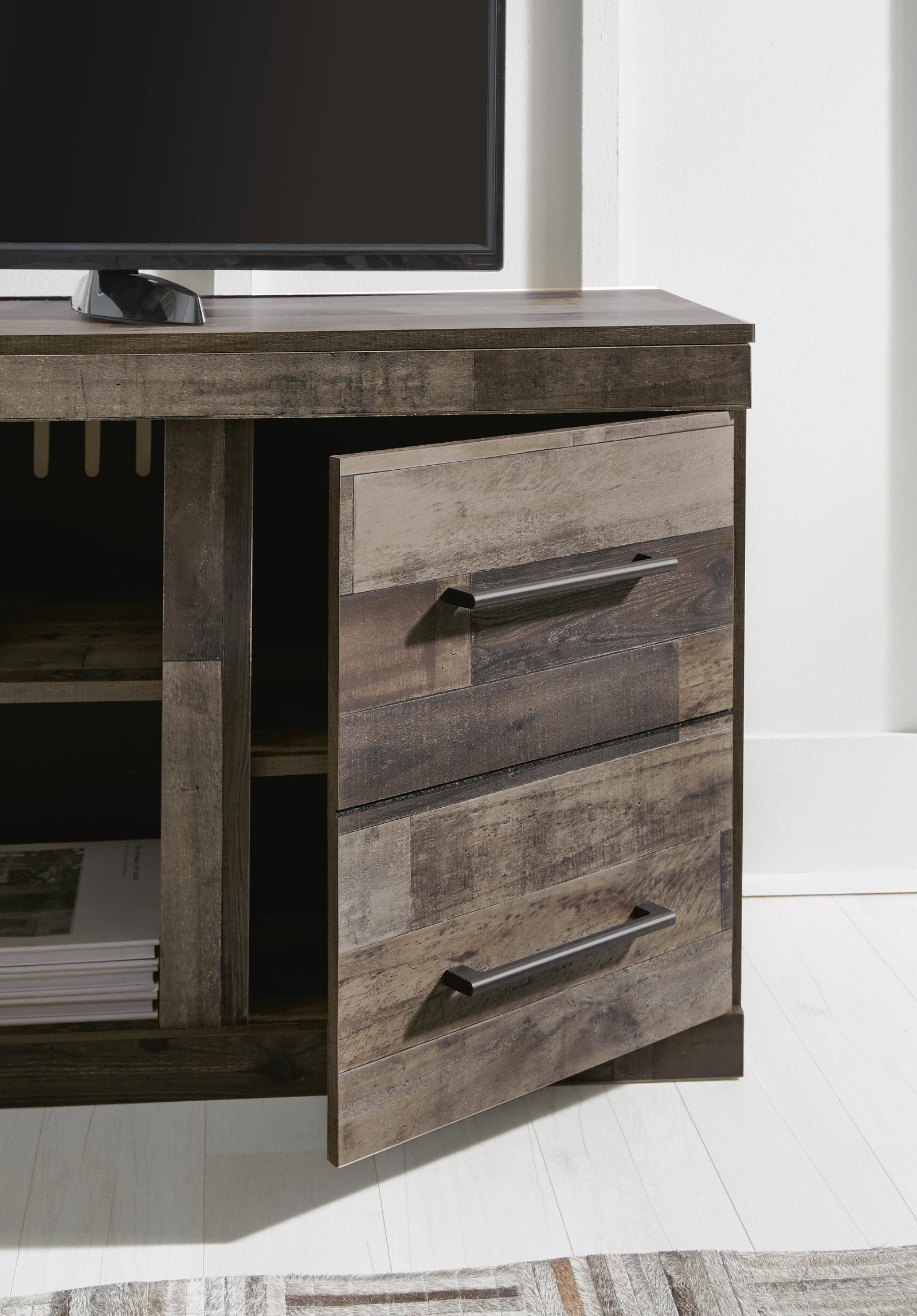 Derekson 60 TV Stand (EW0200-SI) - Image 7