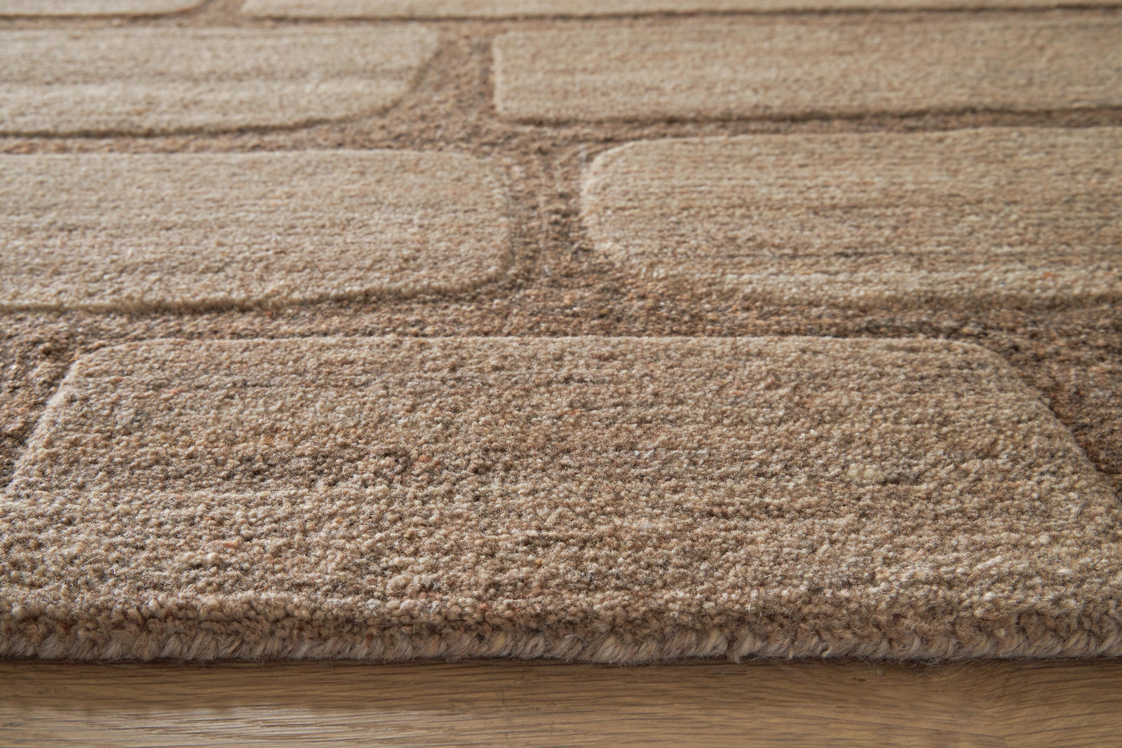 Orest Extra Large Rug (R40798-SI) - Image 4