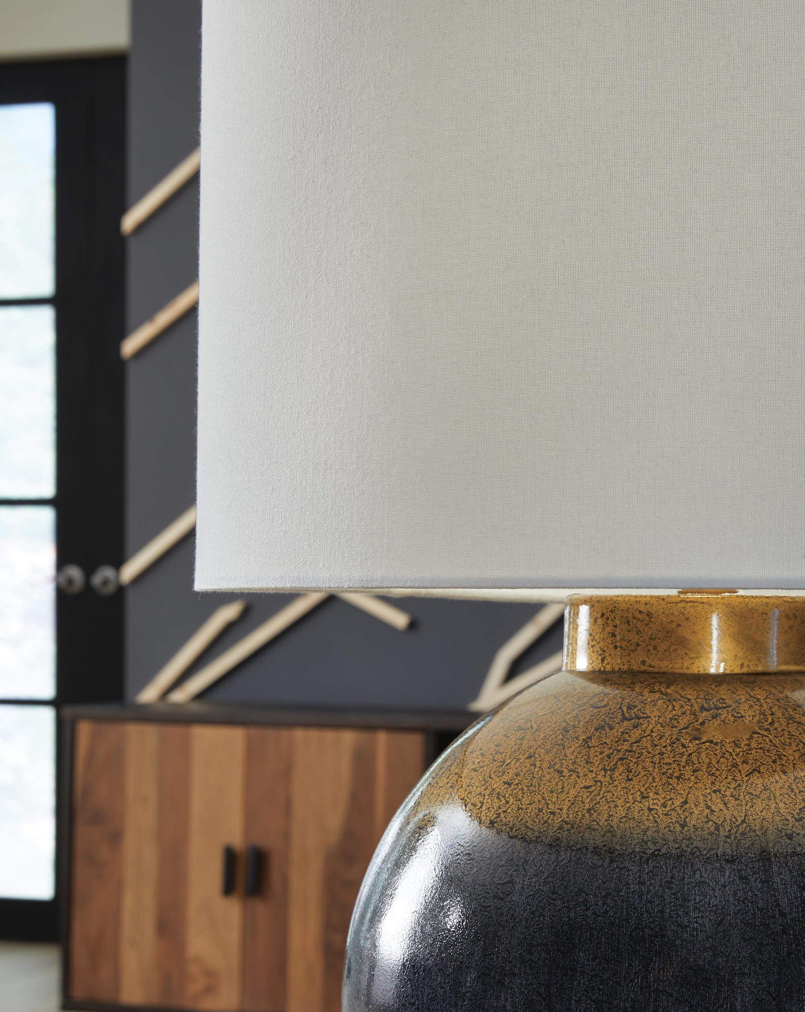 Adara Table Lamp (L207564-SI) - Image 3