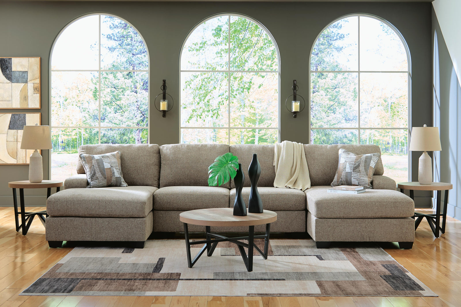 Newellen 3-Piece Sectional with Chaise (48404-SI) - Image 3