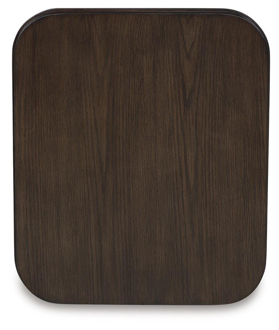 Carlibrie End Table - Warm Brown (T700-SI) - Image 5