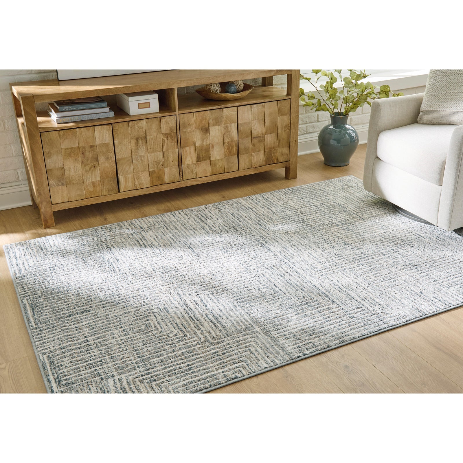 Jaiminson Large Rug (R40870-SI) - Image 2