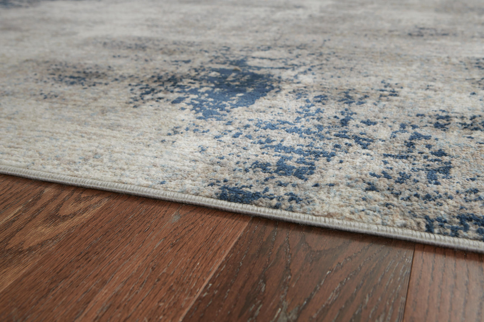 Wrenstow 53 x 73 Rug (R403752-SI) - Image 3