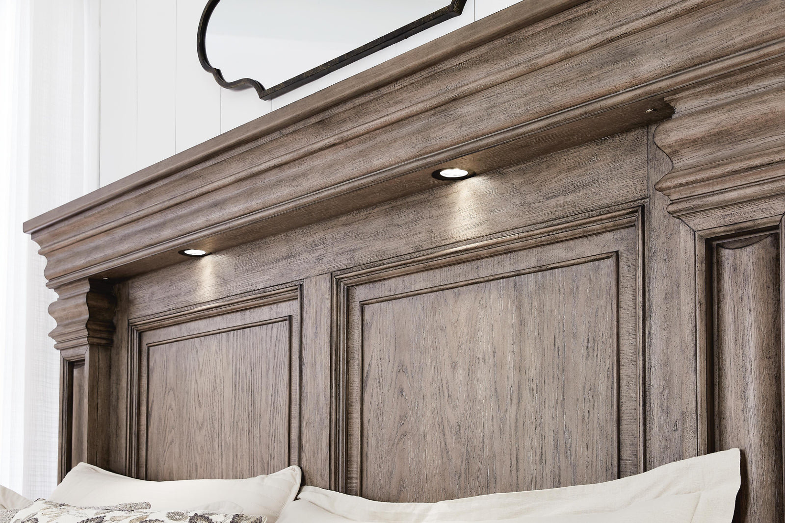 Blairhurst Panel Bed - Light Grayish Brown (B916-SI) - Image 7