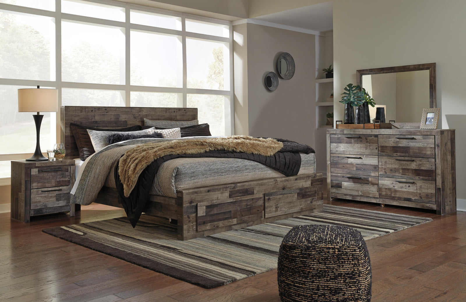 Derekson Panel Storage Bed, Dresser, Mirror, Chest and 2 Nightstands - Multi Gray (B200-SI) - Image 8
