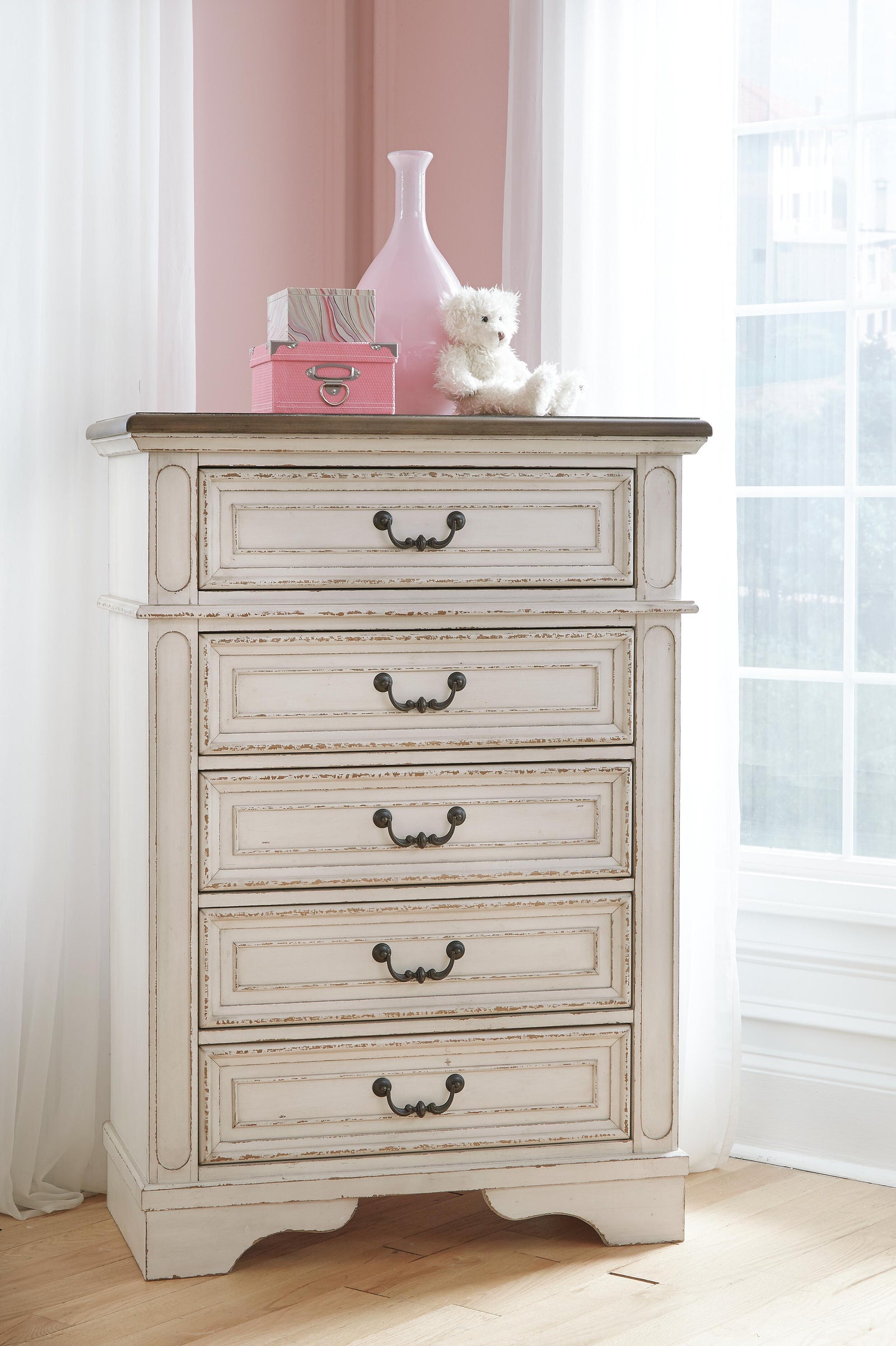 Realyn Panel Bed, Dresser, Mirror and Chest - Two-tone (B743-SI) - Image 9