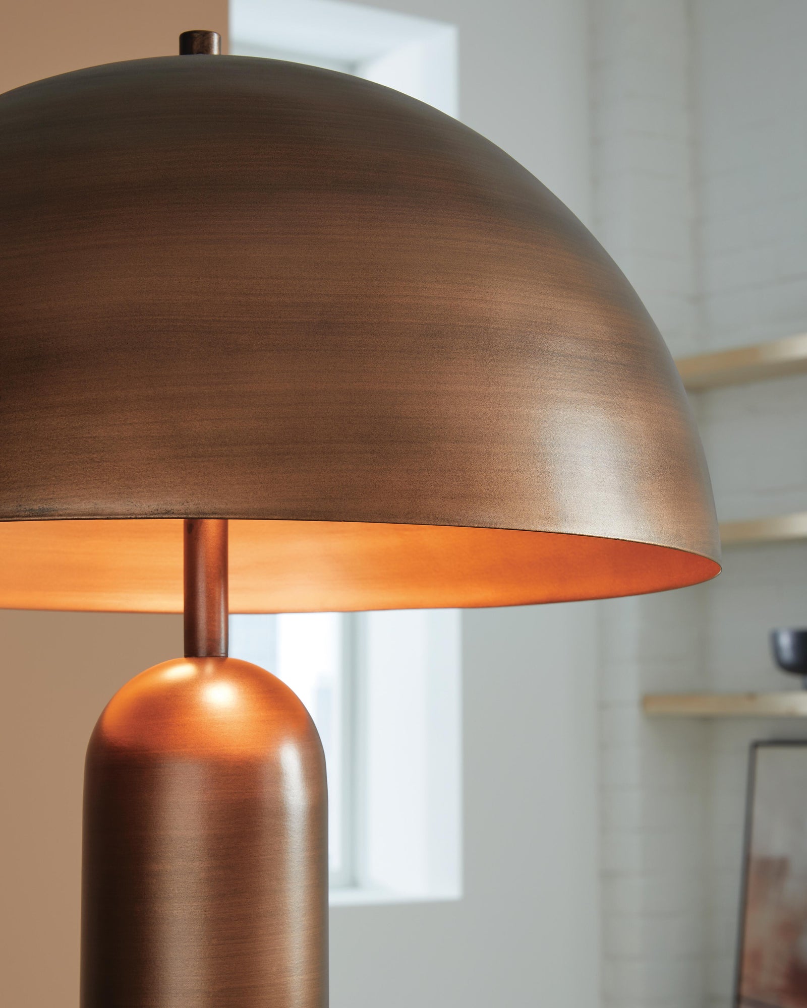 Wendfield Floor Lamp (L208431-SI) - Image 3