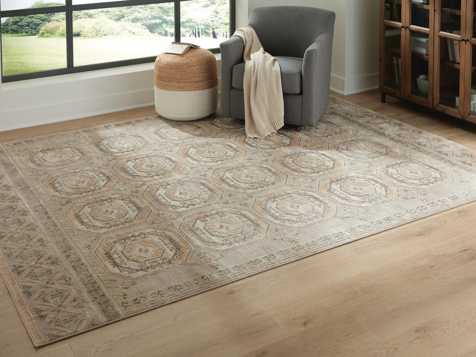 Bachby 710 x 10 Area Rug (R40768-SI) - Image 2