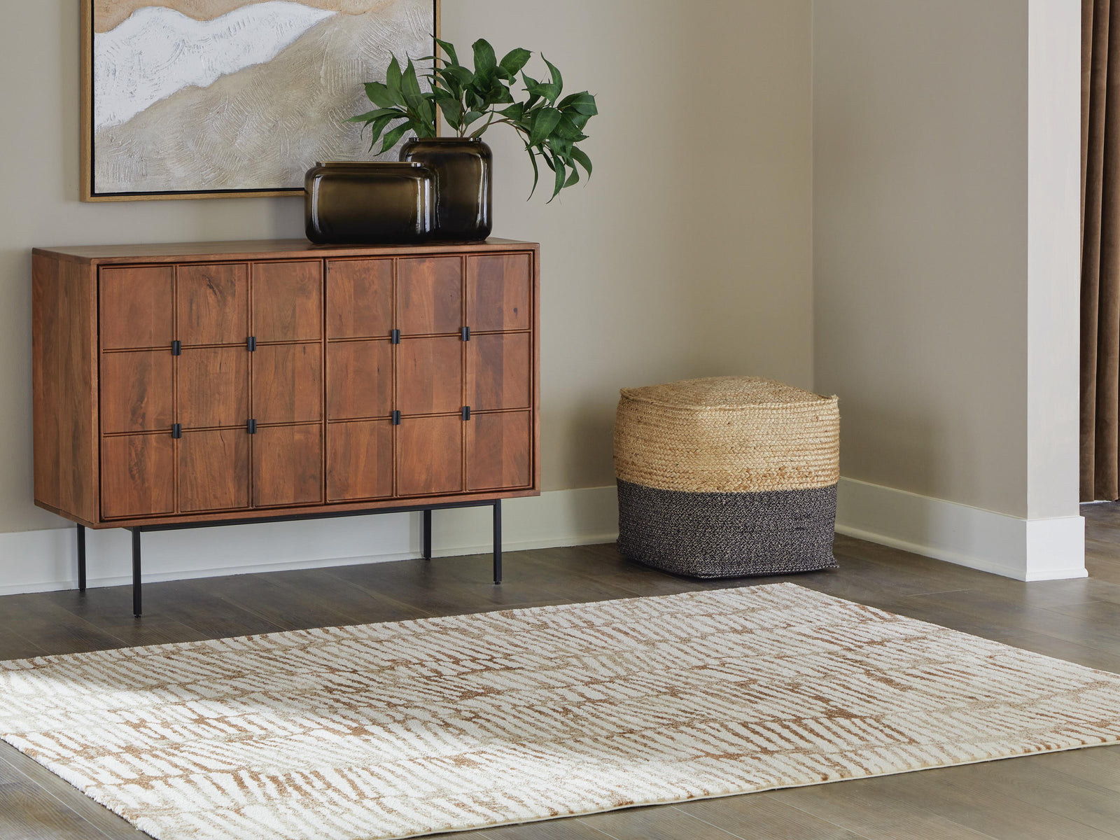 Uduak Large Rug (R40811-SI) - Image 2