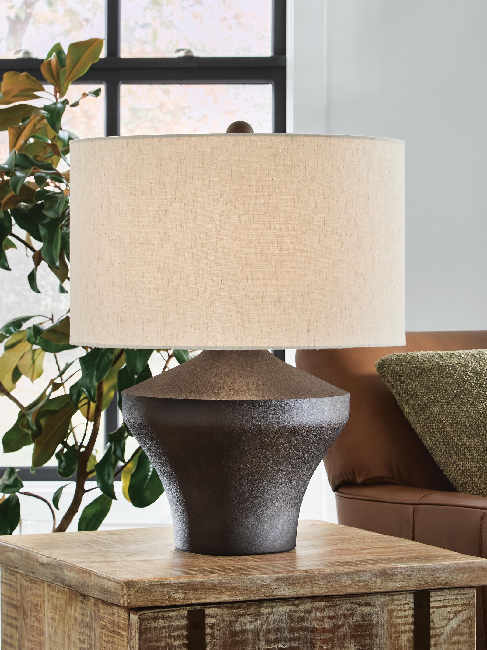 Dolanham Table Lamp (L207674-SI) - Image 2