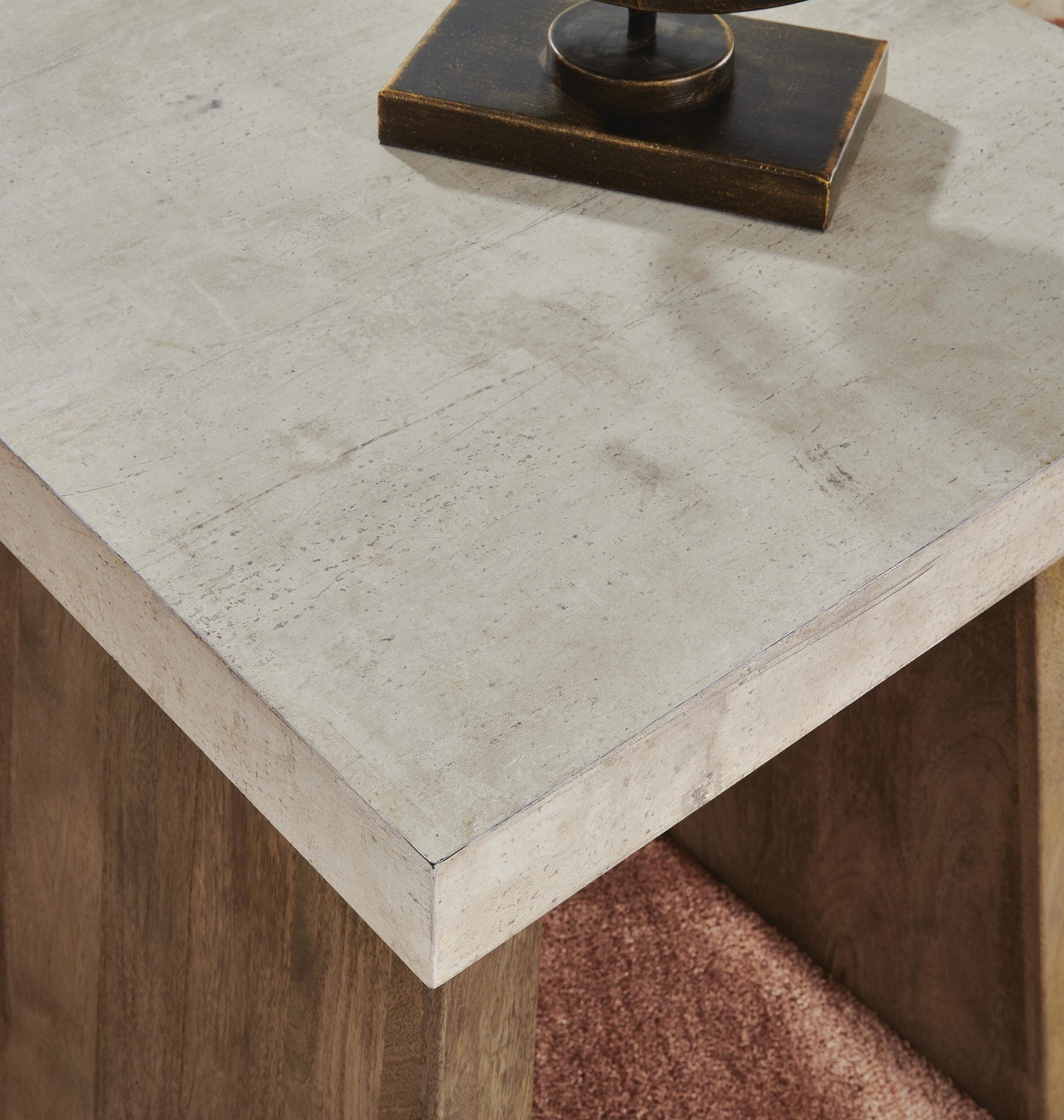 Brendalhouse End Table - Light Brown (T642-SI) - Image 5