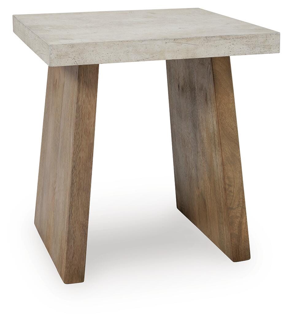 Brendalhouse End Table - Light Brown (T642-SI)