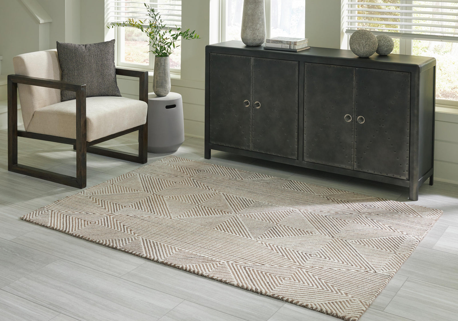 Jadott 8 x 10 Rug (R40680-SI) - Image 6