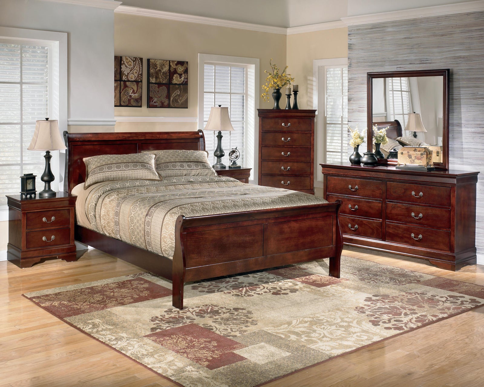 Alisdair Sleigh Bed - Reddish Brown (B376-SI) - Image 5