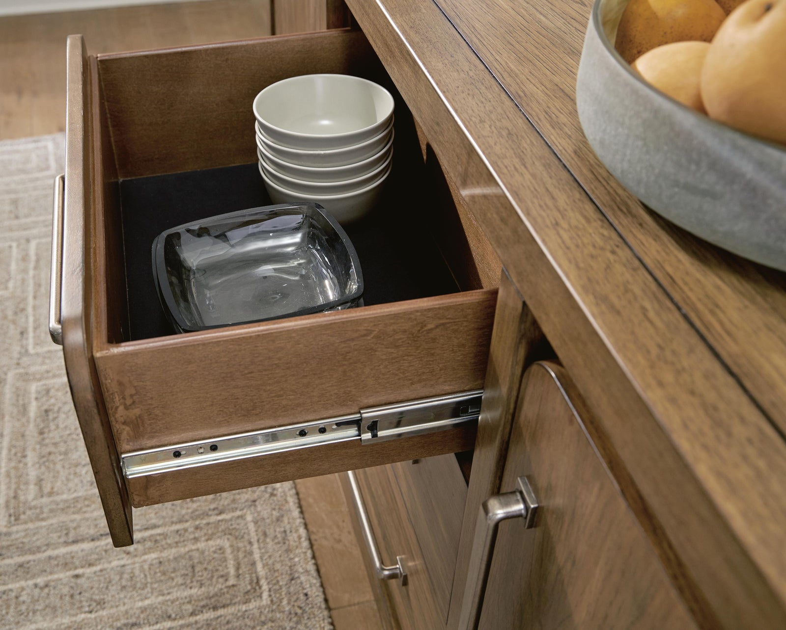 Cabalynn Dining Server (D974-SI) - Image 7