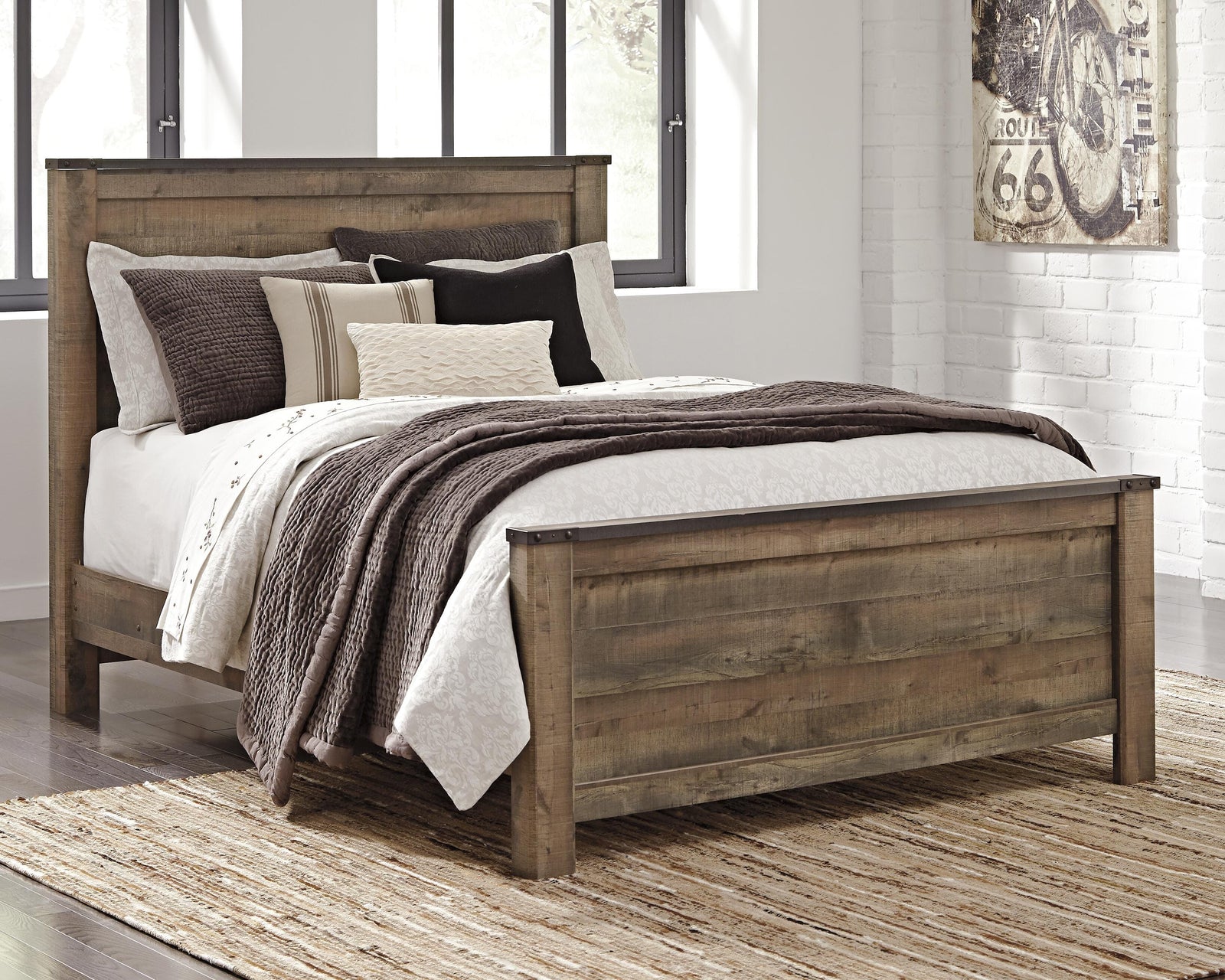 Trinell Panel Bed - Brown (B446-SI) - Image 2