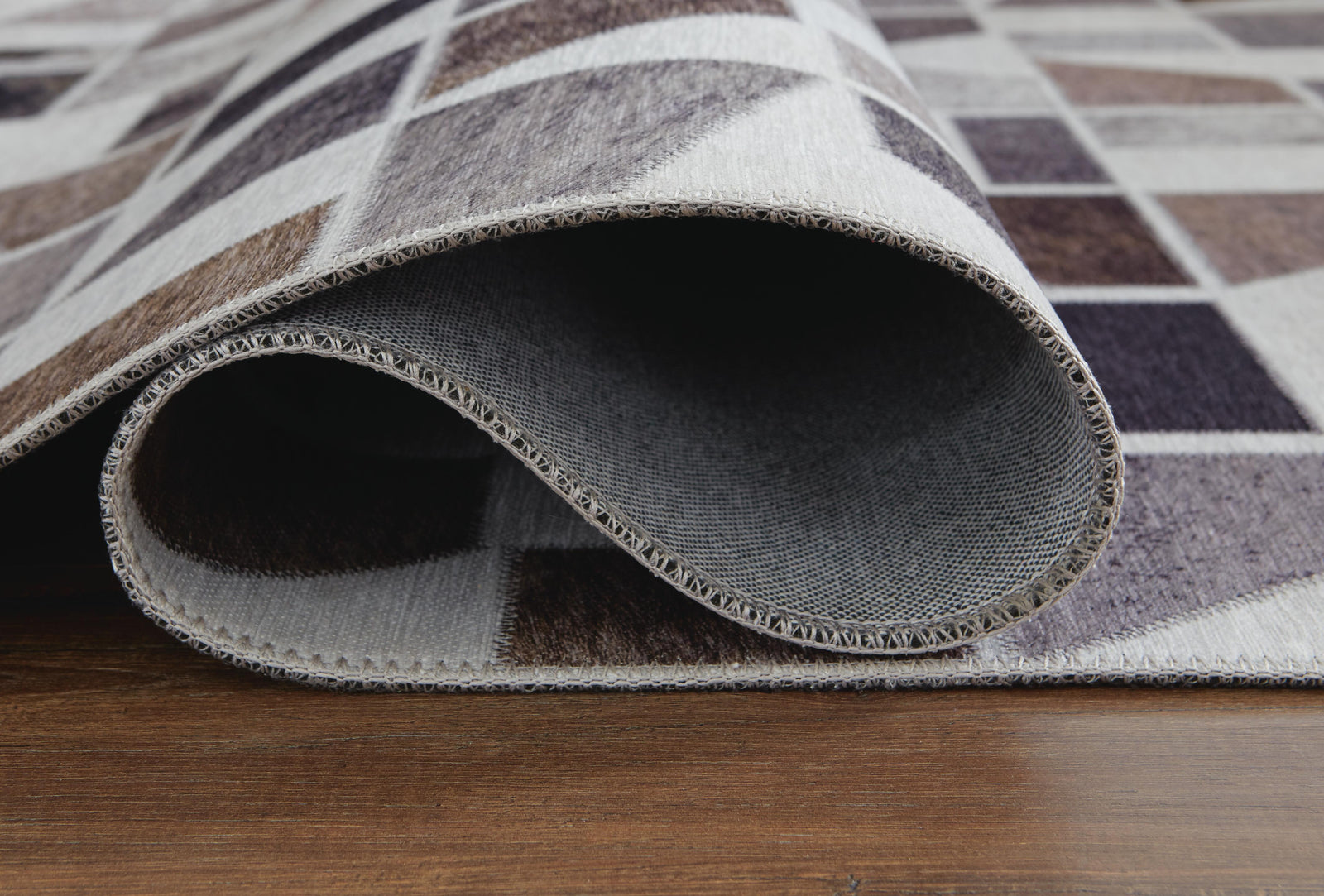 Jettner 5 x 7 Rug (R40578-SI) - Image 4
