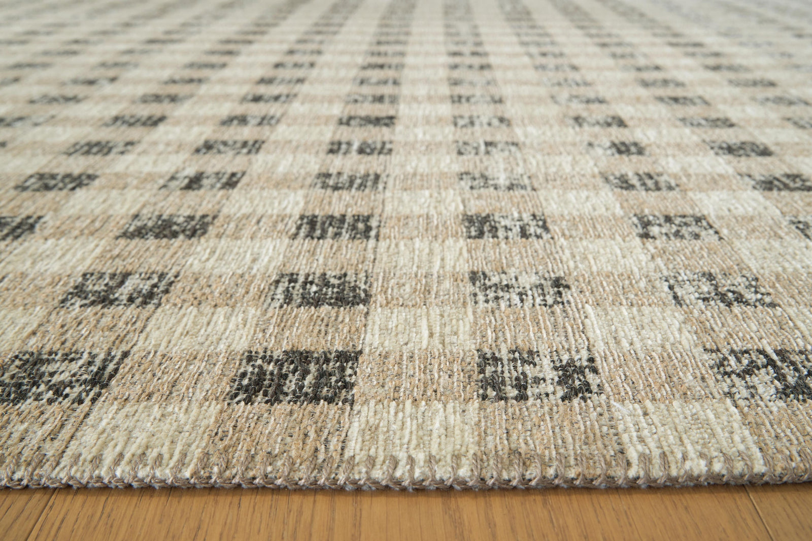 Cordner Large Rug (R40885-SI) - Image 3