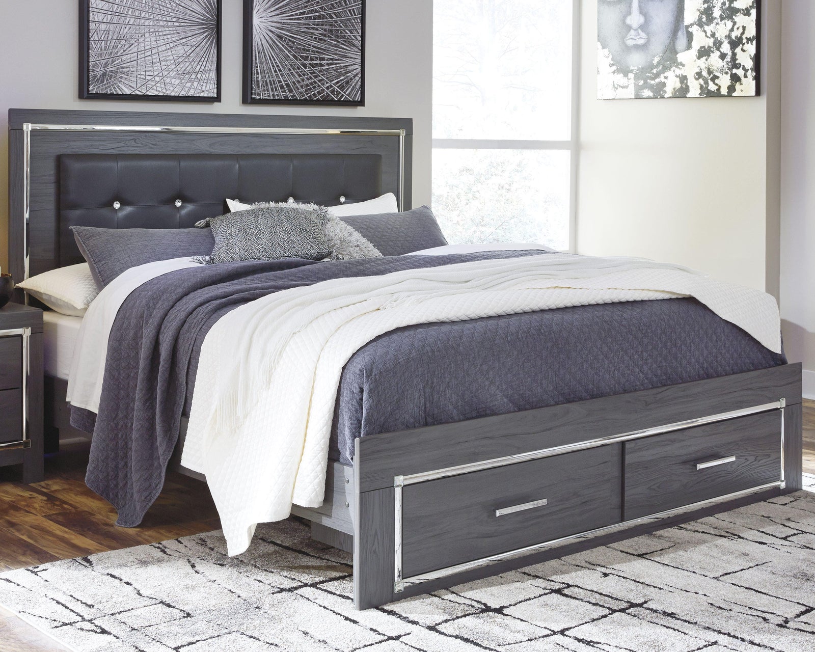 Lodanna Panel Bed with 2 Storage Drawers - Gray (B214-SI)