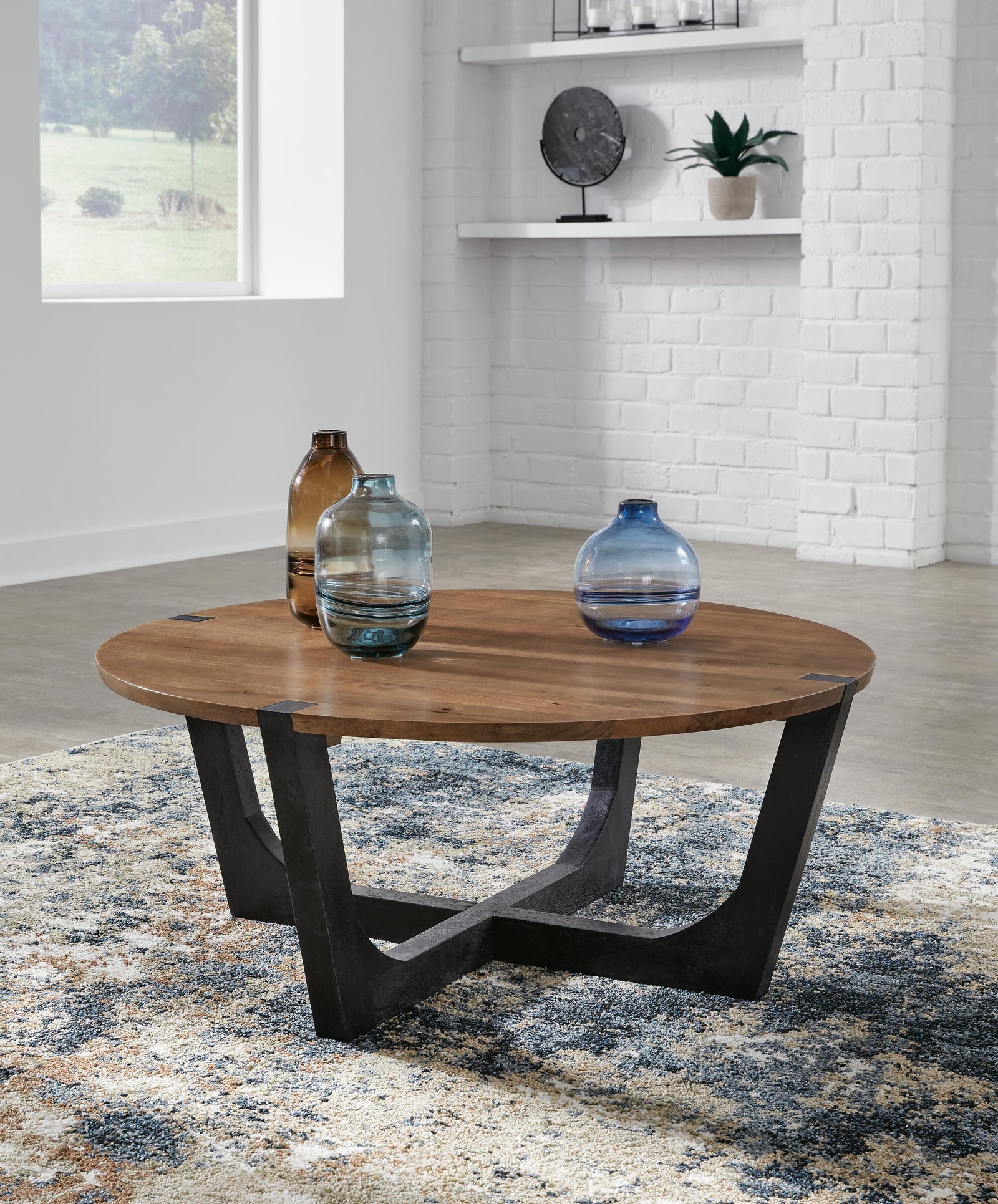 Hanneforth Coffee Table - Brown/Black (T726-SI) - Image 4