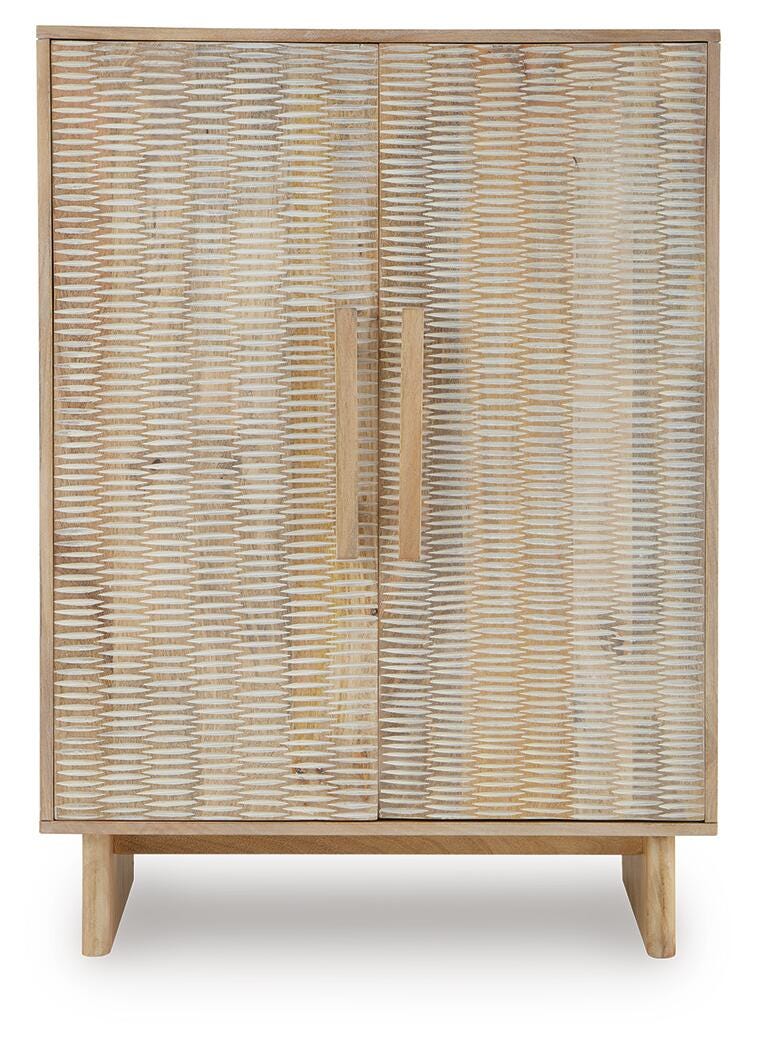 Dallinbury Accent Cabinet (A4000696-SI)