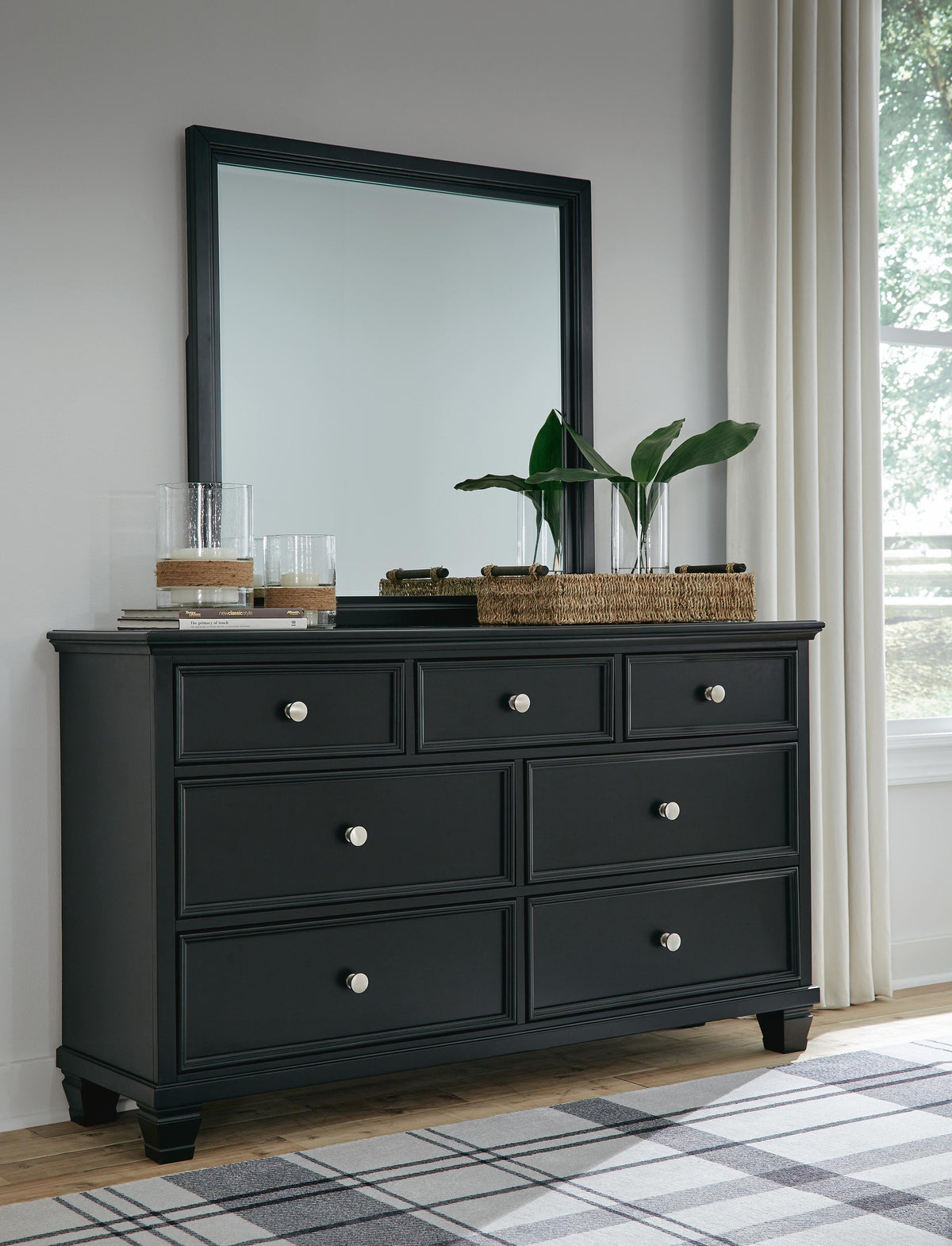 Lanolee Panel Bed, Dresser, Mirror and Nightstand - Black  (B687-SI) - Image 23