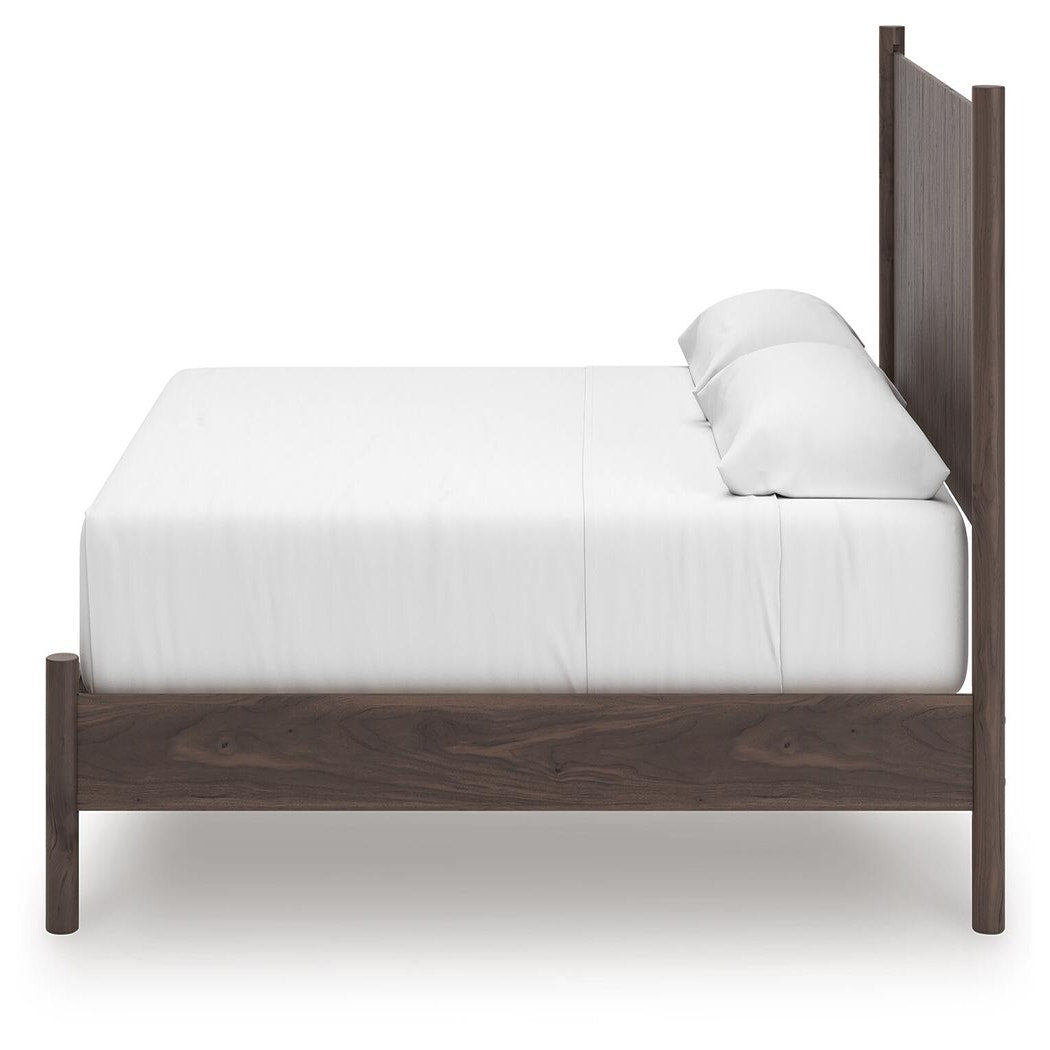 Pamytta King Panel Platform Bed (PCB2614-SI) - Image 7