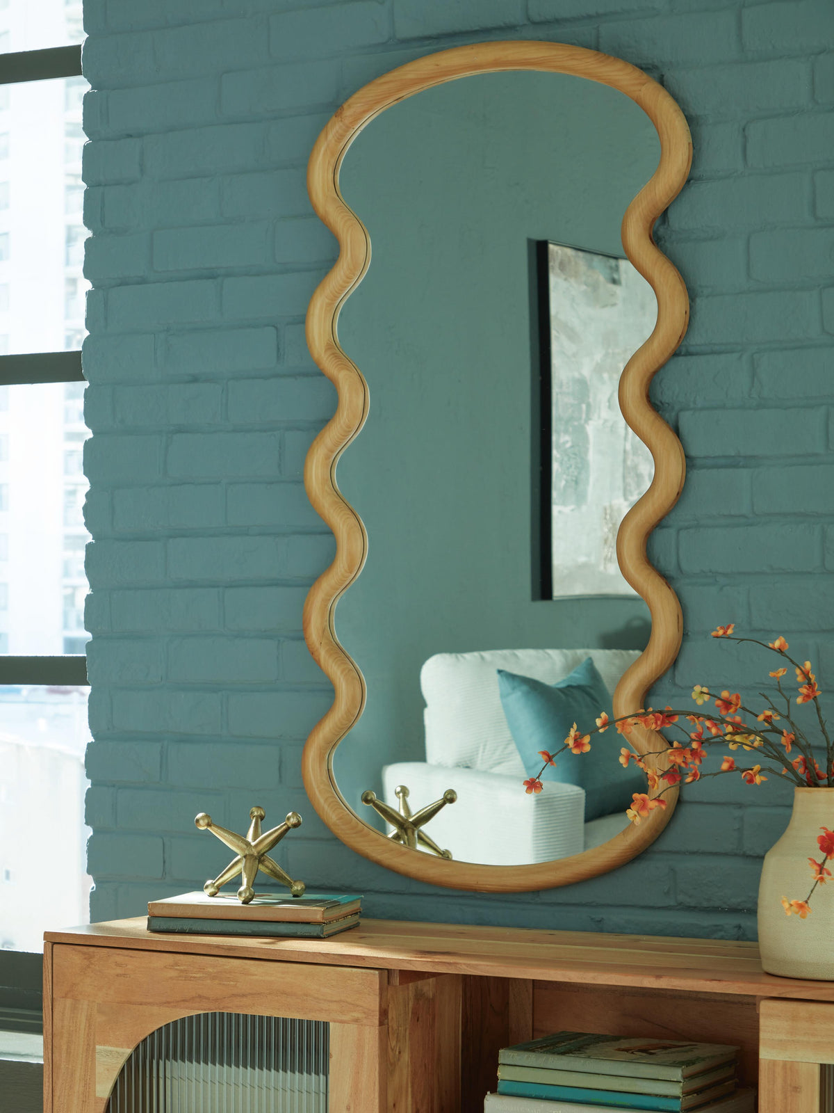 Serendis Accent Mirror (A8010412-SI) - Image 2